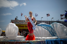 June 19-21, 2026: The Mermaid Parade Street Photography Workshop — NYC with Steve Simon