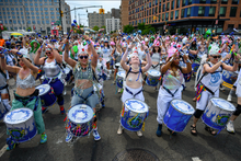 June 19-21, 2026: The Mermaid Parade Street Photography Workshop — NYC with Steve Simon