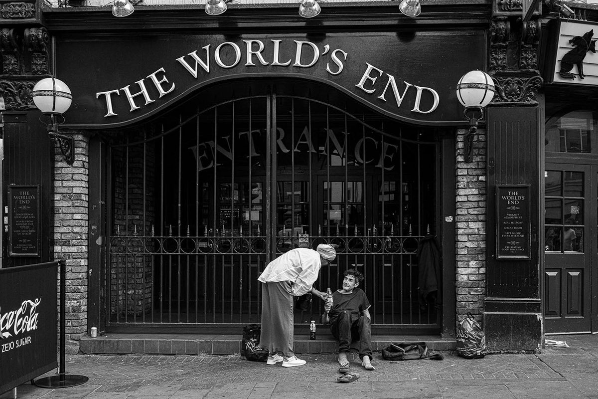 London street photography from Steve Simon’s workshop collection