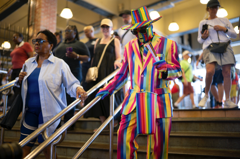 New York and Mermaid Parade photography by Steve Simon