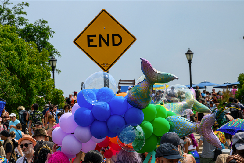 New York and Mermaid Parade photography by Steve Simon